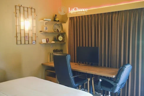 2 bdr + office in Pererenan10
