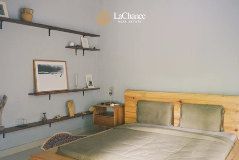 2 bdr + office in Pererenan14