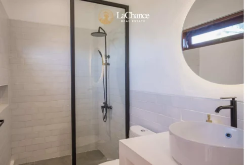 2 bedrooms Babakan15