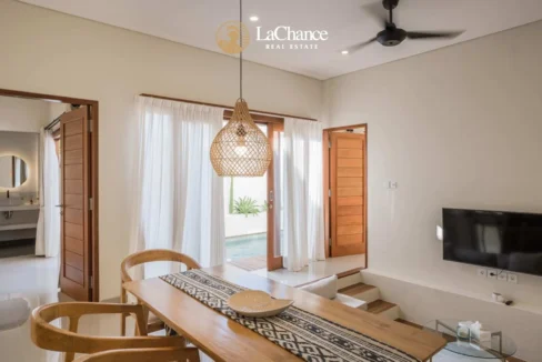 2 bedrooms Babakan5