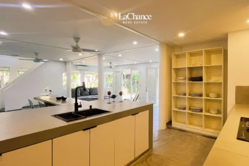 3 bedrooms Umalas14