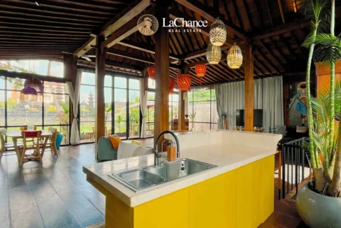 2 bedroom villa Seseh12
