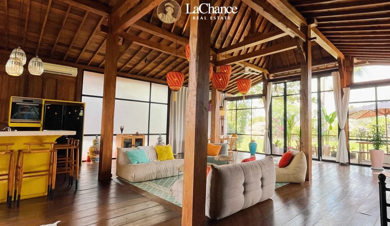 2 bedroom villa Seseh4