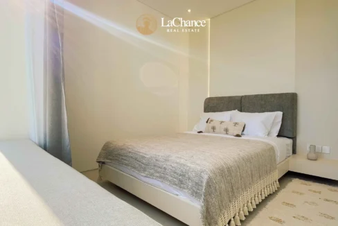Luxury 3 bedrooms Kerobokan9