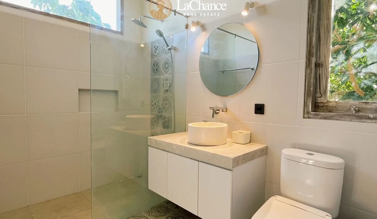 2 bedrooms villa in Umalas19