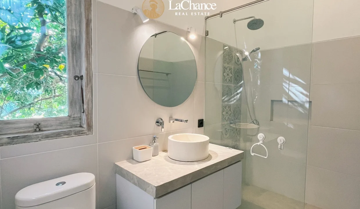 2 bedrooms villa in Umalas9