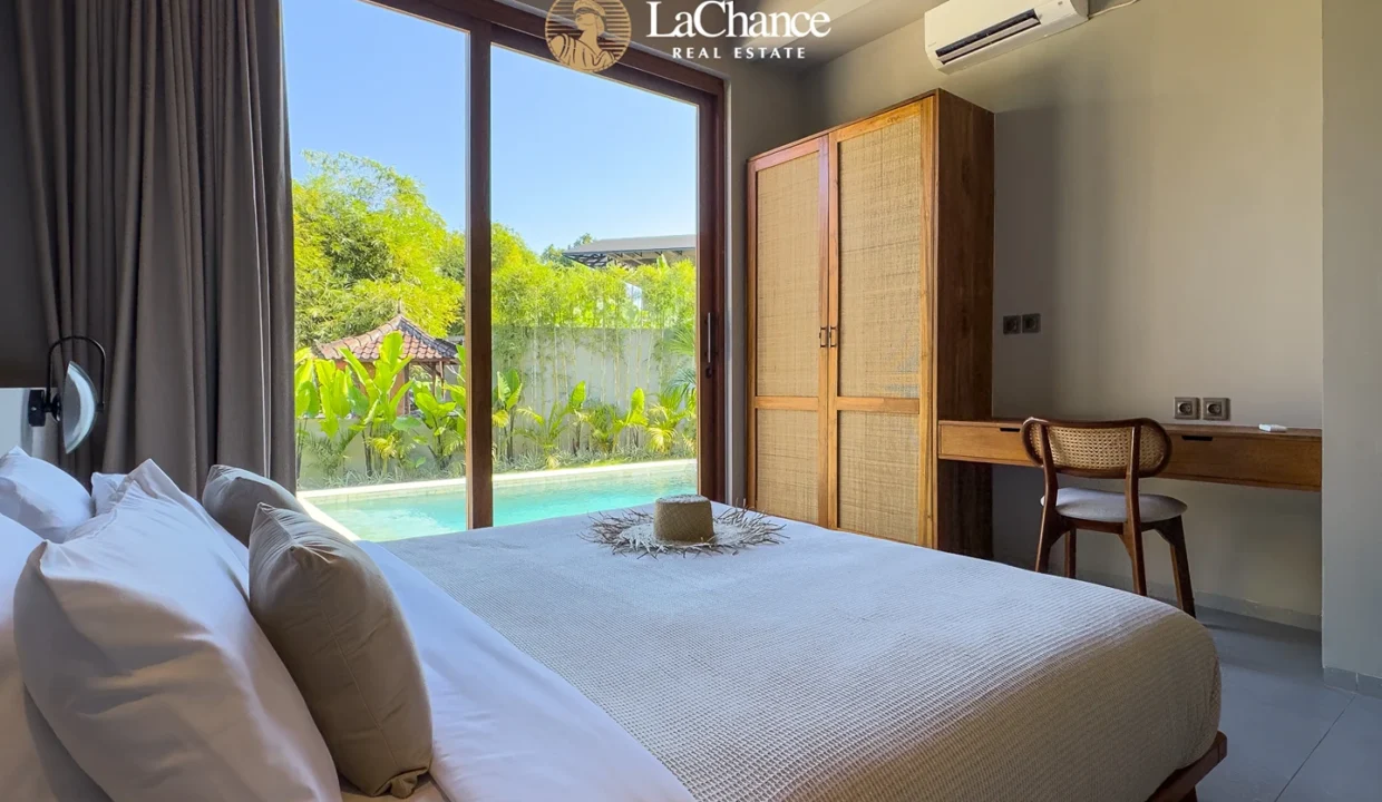 Brand New 3 bedrooms villa8