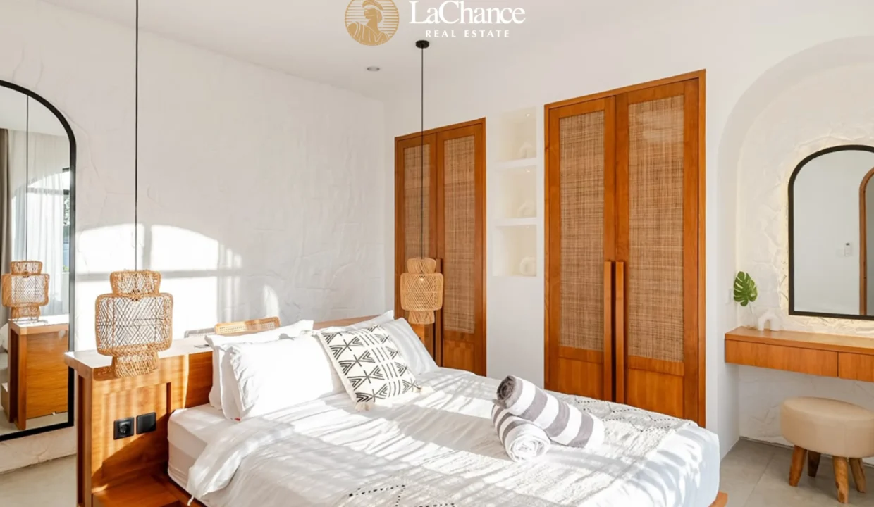 villa for sale in Pererenan, walking distance to the beach10