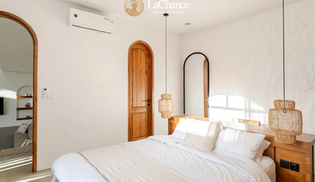 villa for sale in Pererenan, walking distance to the beach15