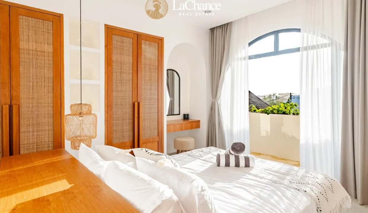 villa for sale in Pererenan, walking distance to the beach9