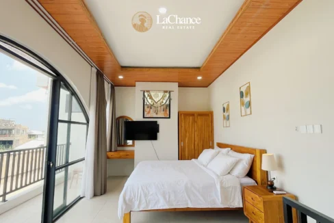1 bedroom villa with rice field views12