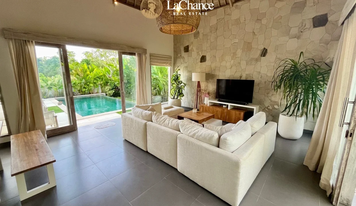 2 bedroom villa for rent in Umalas1