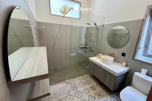 2 bedroom villa for rent in Umalas21