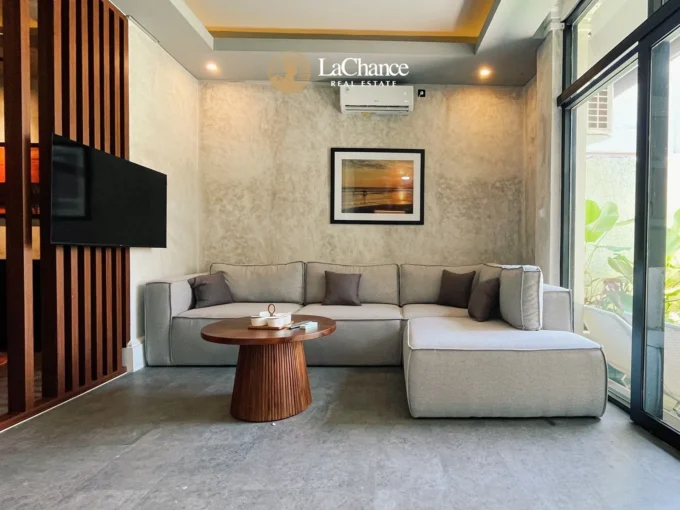 Enclosed living area in modern Canggu villa