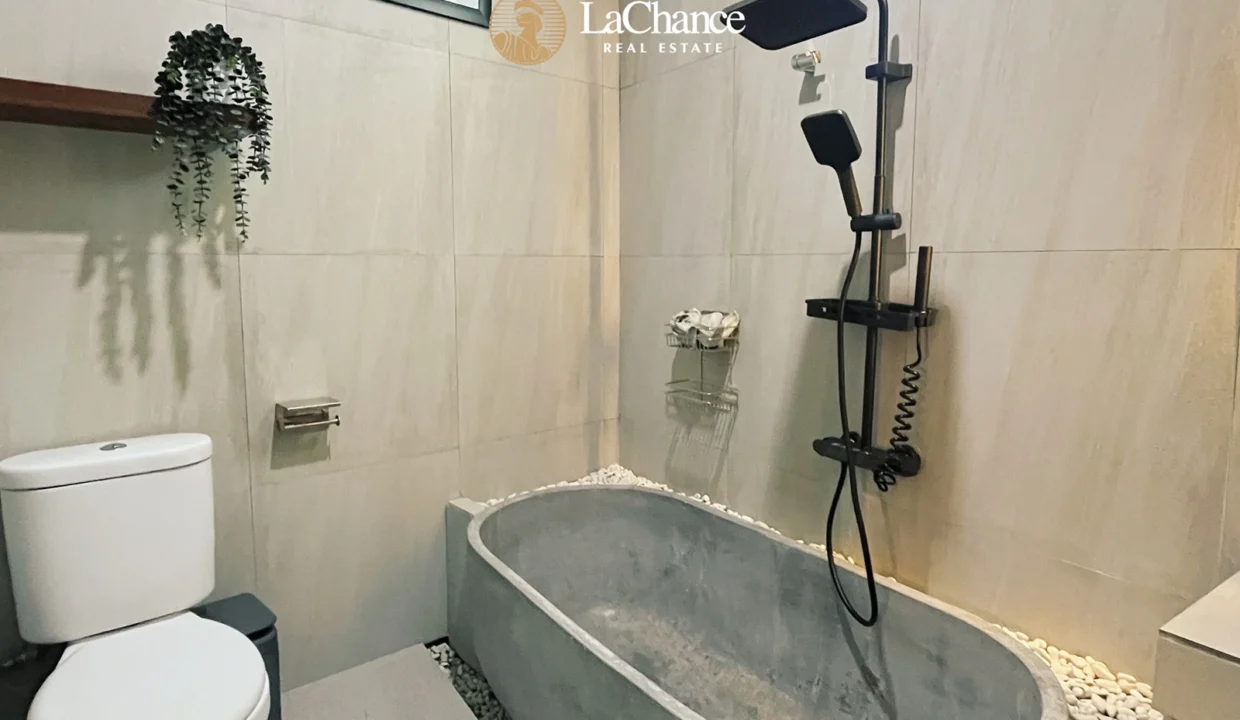 2 bedroom villa in central canggu19