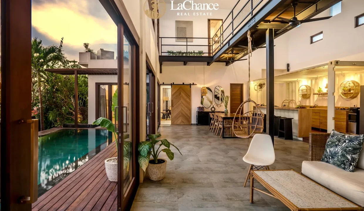 4 bedroom villa in Pererenan Ocean View10
