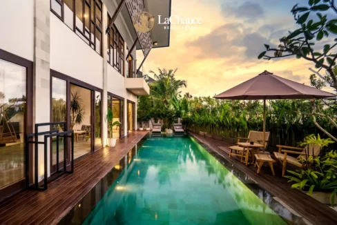 4 bedroom villa in Pererenan Ocean View12