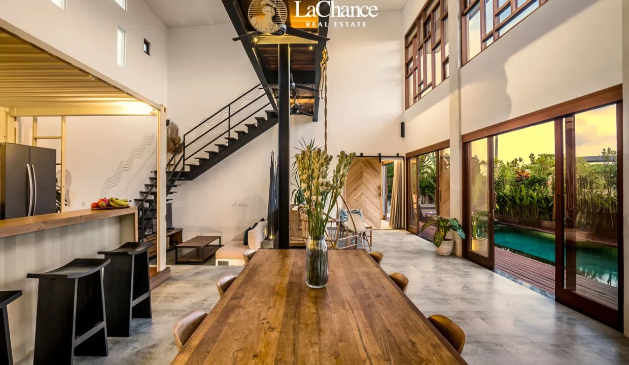 4 bedroom villa in Pererenan Ocean View15