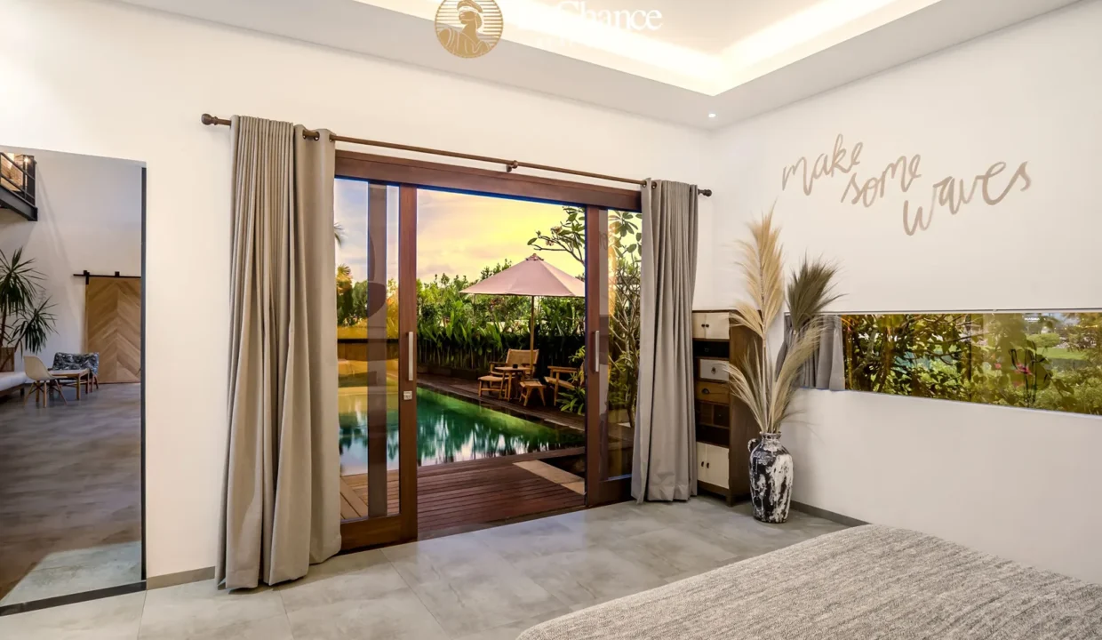 4 bedroom villa in Pererenan Ocean View16