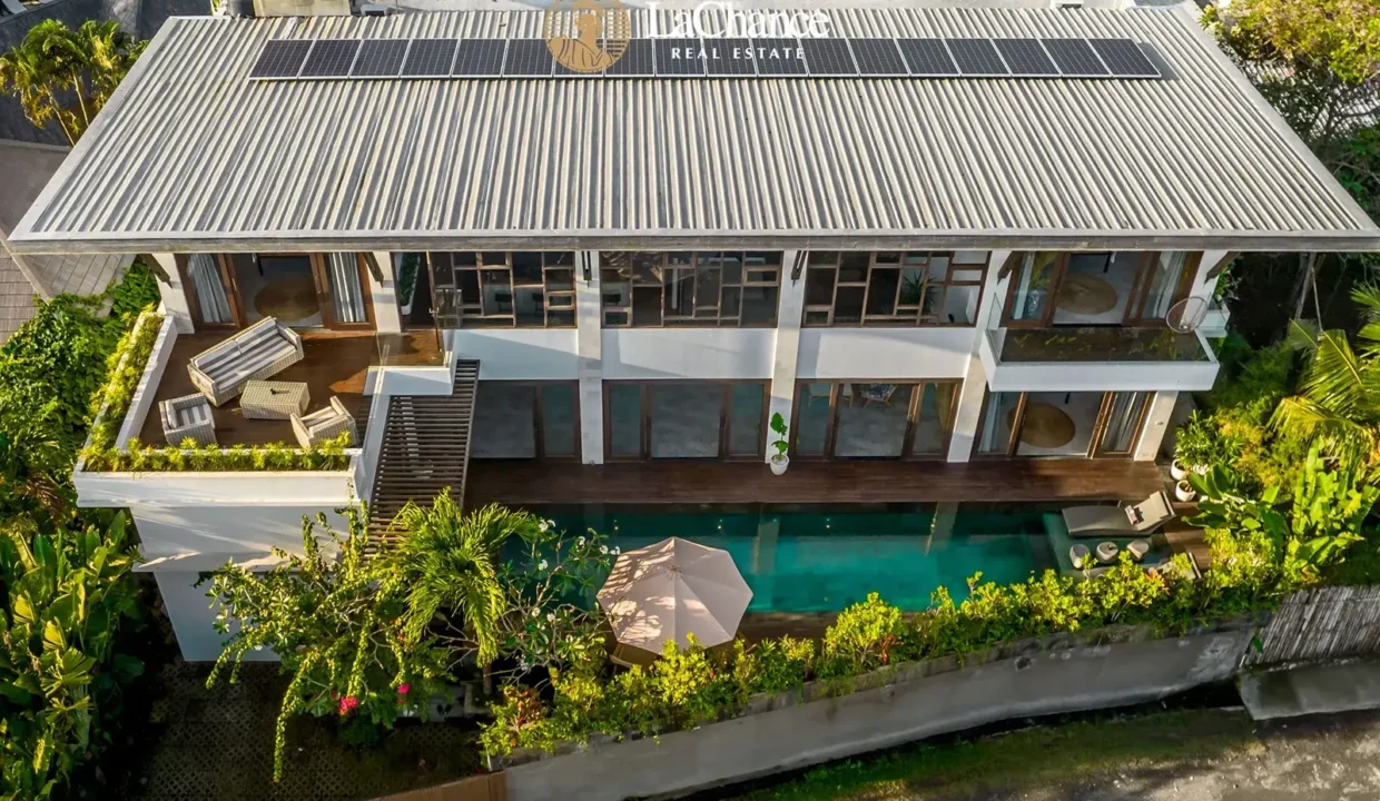 4 bedroom villa in Pererenan Ocean View2