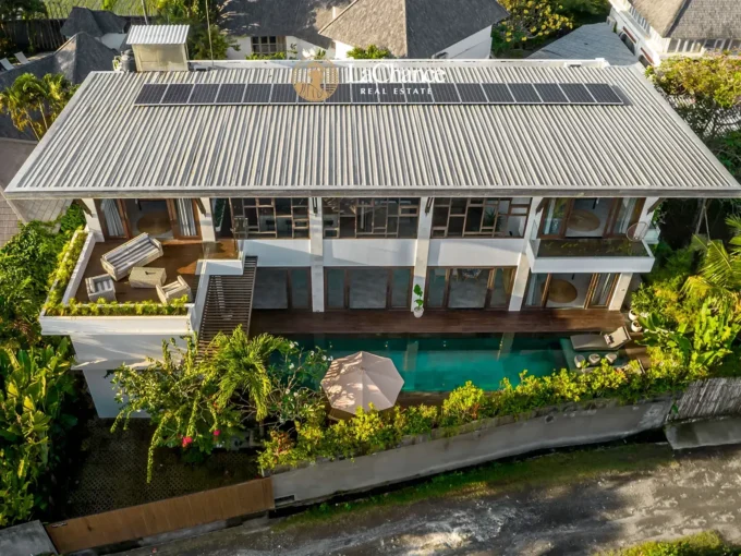 4 bedroom sea view villa for sale in Pererenan Bali