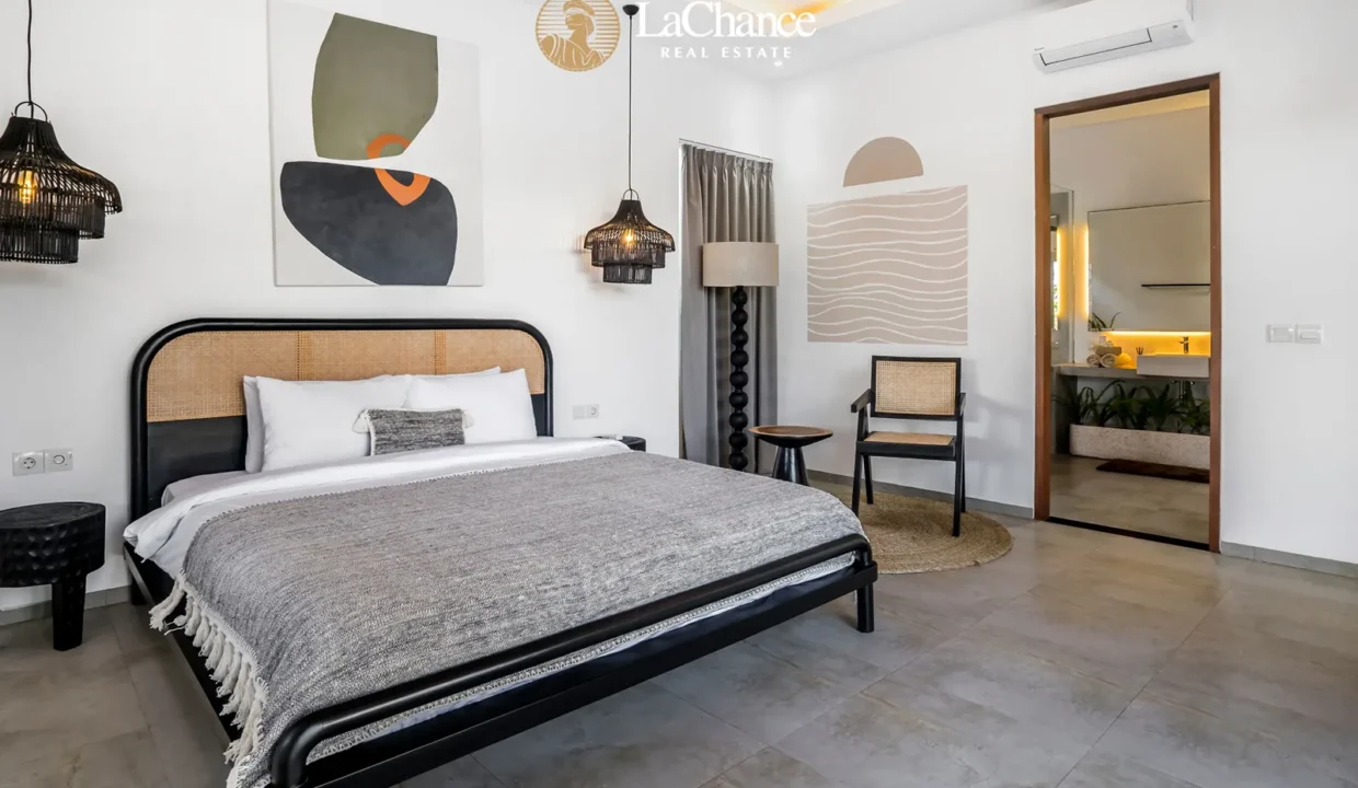 4 bedroom villa in Pererenan Ocean View22