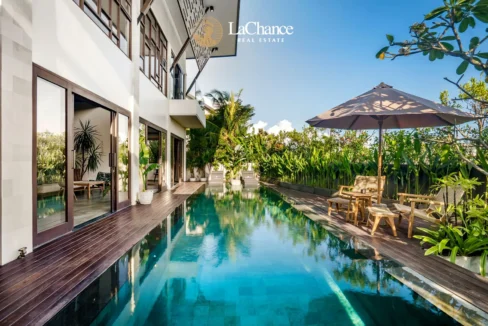 4 bedroom villa in Pererenan Ocean View3