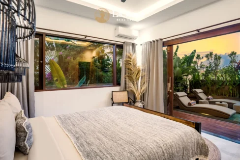 4 bedroom villa in Pererenan Ocean View4