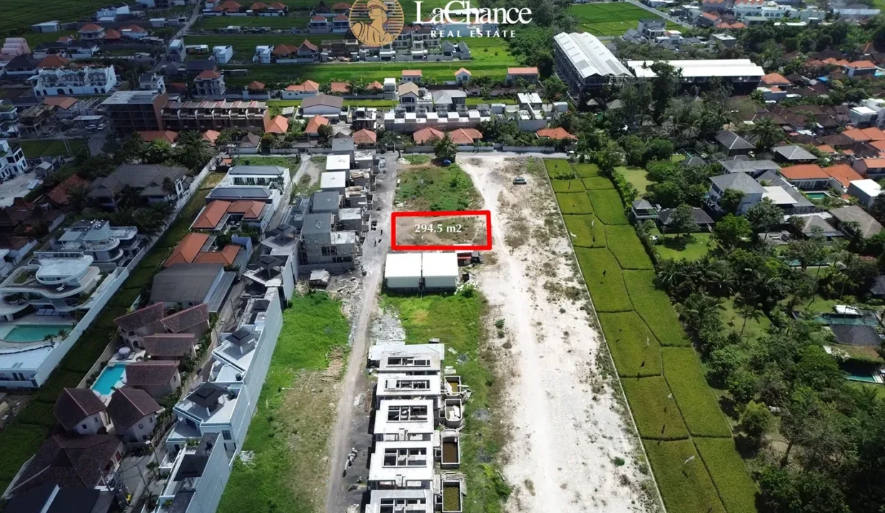 land in Seseh close to the beach1