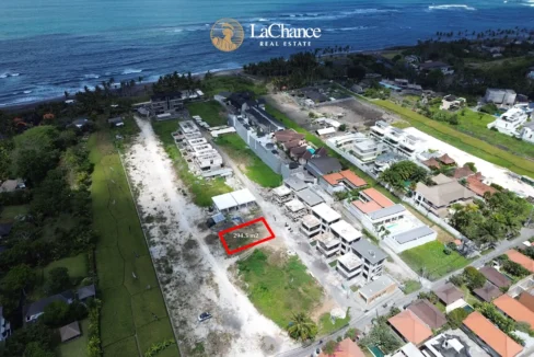 land in Seseh close to the beach4