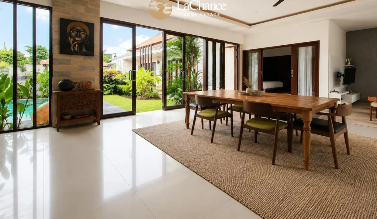 villa 3 bedroom in Berawa Bali4