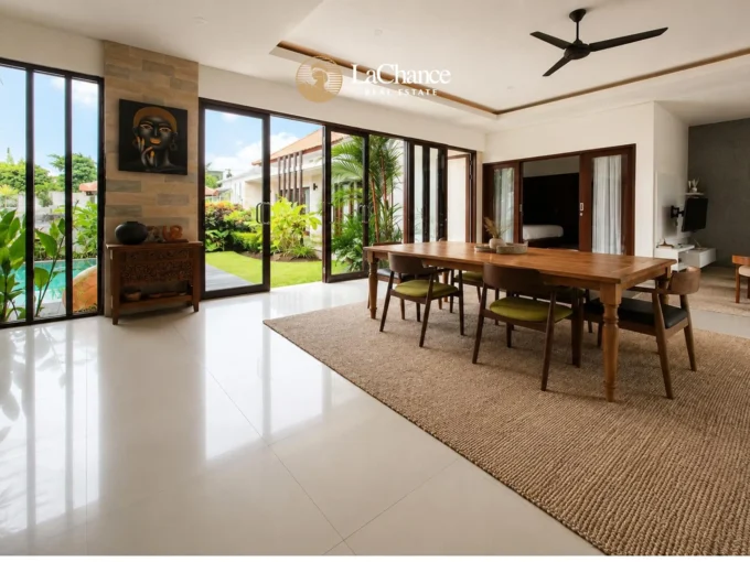 Spacious villa for rent in Berawa