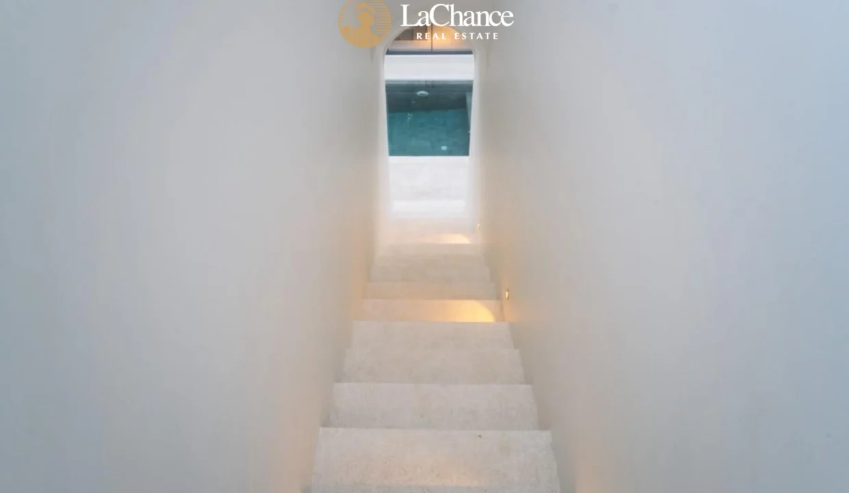 2 bedroom luxury villa in Tumbak Bayuh22