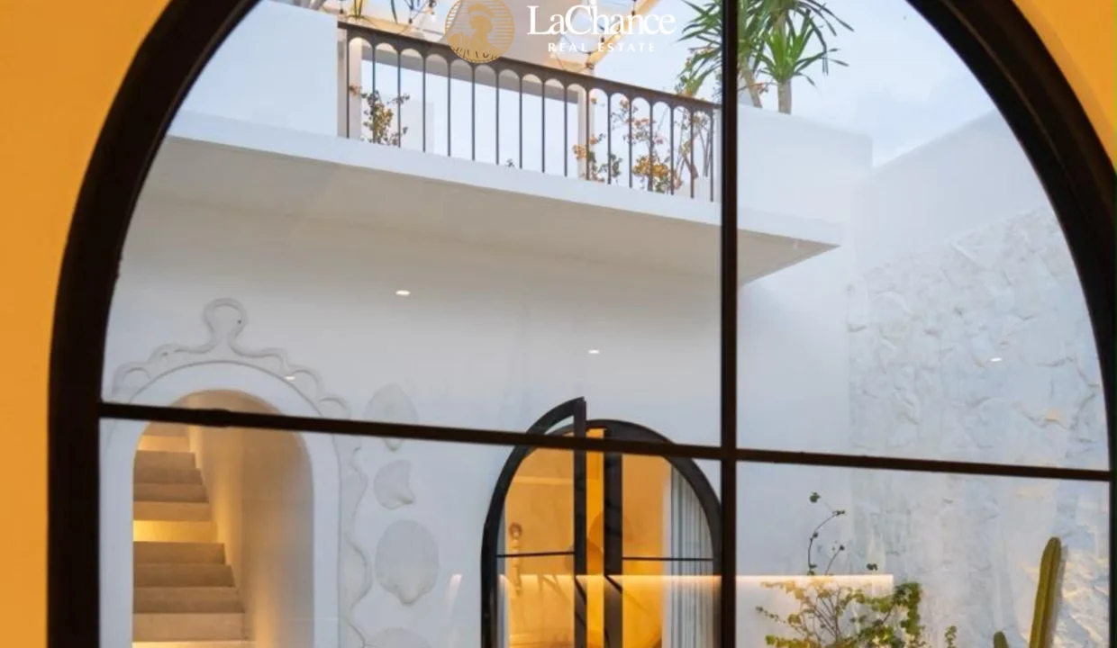 2 bedroom luxury villa in Tumbak Bayuh7