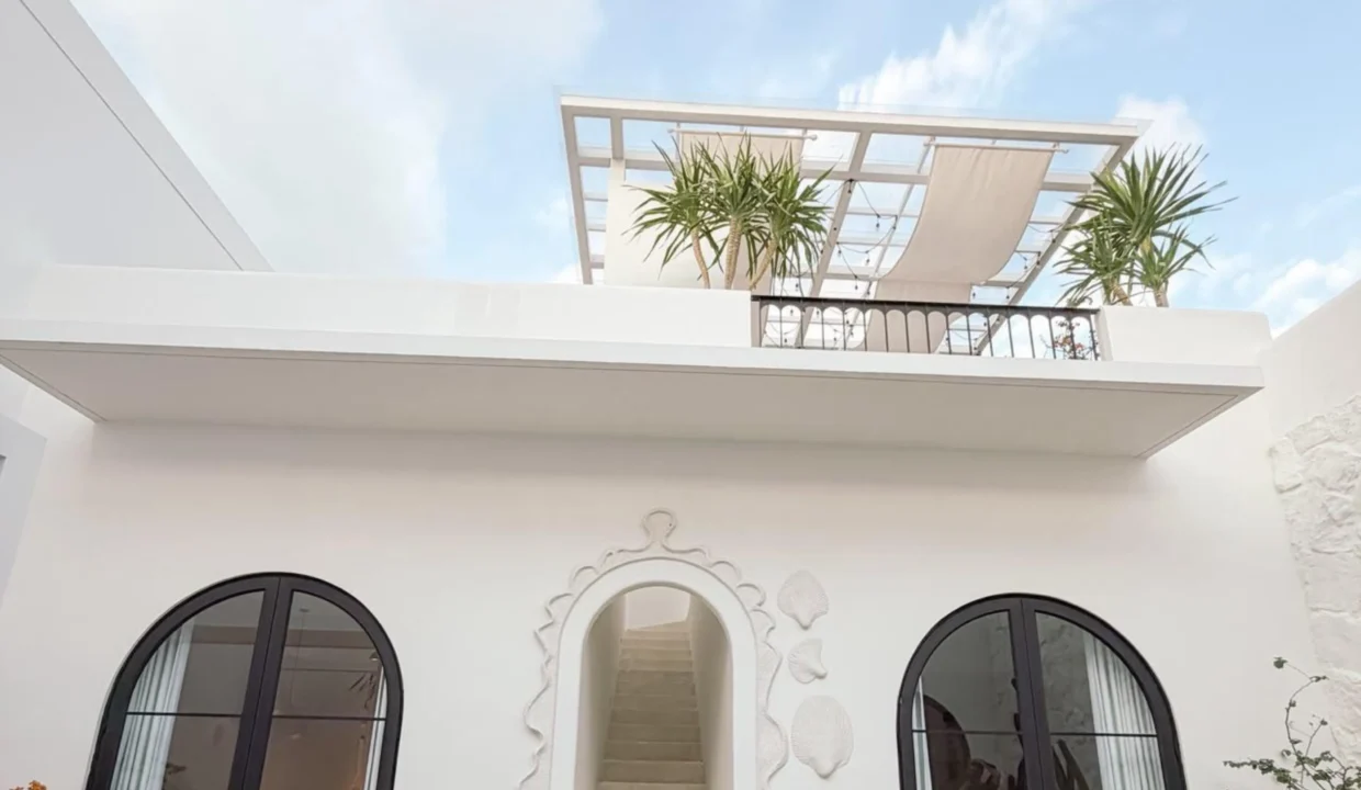 2 bedroom luxury villa in Tumbak Bayuh8
