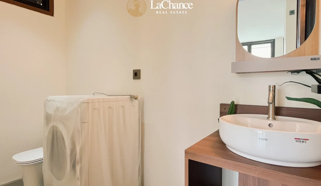 2 bedroom villa in Berawa Bali13