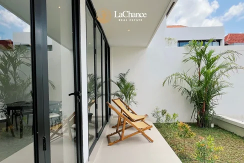 2 bedroom villa in Berawa Bali3