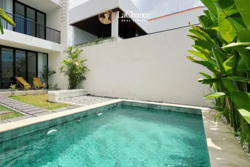 2 bedroom villa in Berawa Bali4