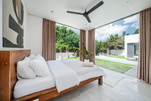 4 bedroom villa in central Pererenan Bali9