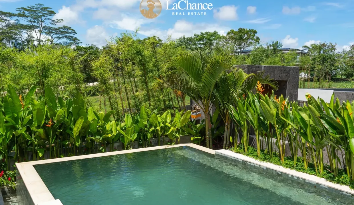 6 bedroom villa in nyanyi1
