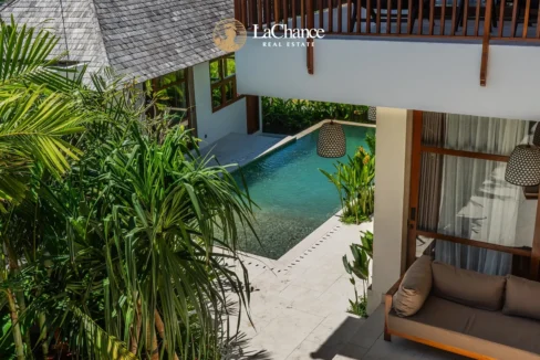 6 bedroom villa in nyanyi4