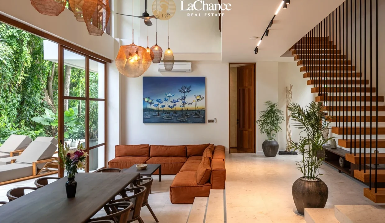 Luxury 5 bedroom in Nyanyi Bali13