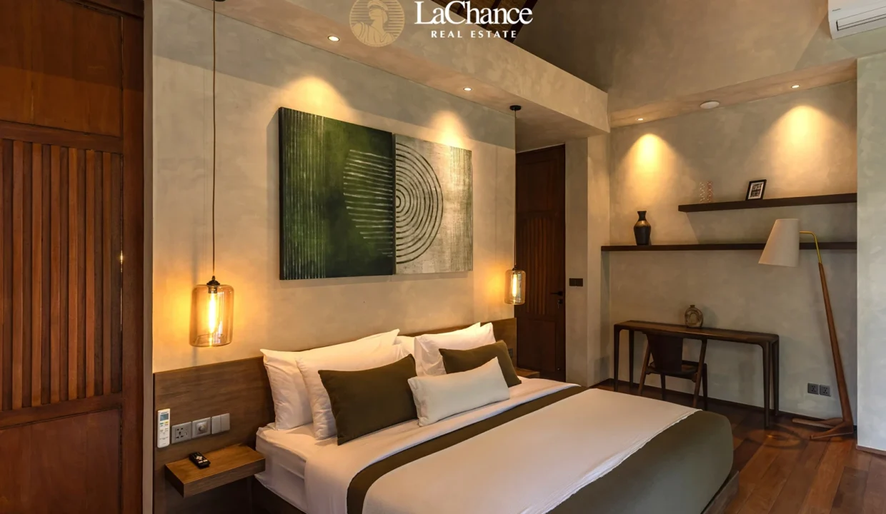 Luxury 5 bedroom in Nyanyi Bali17
