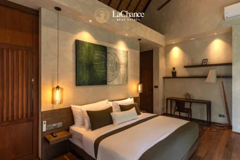 Luxury 5 bedroom in Nyanyi Bali17