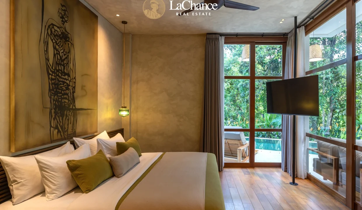 Luxury 5 bedroom in Nyanyi Bali5