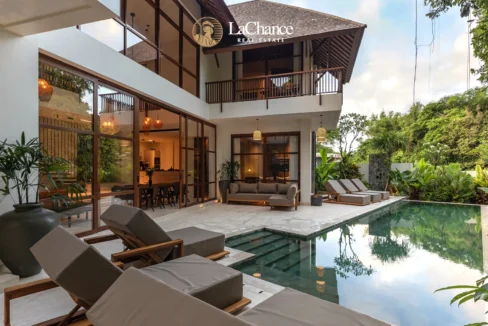 Luxury 5 bedroom in Nyanyi Bali9