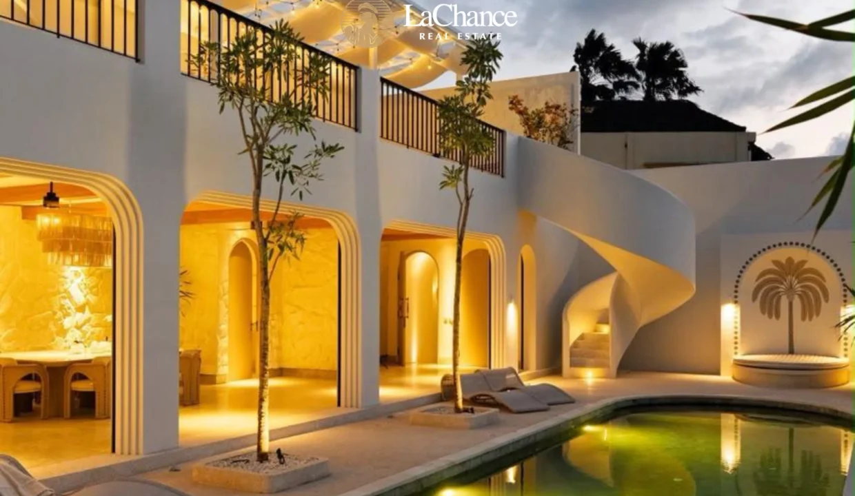Luxury 5 bedrooms in Tumbak Bayuh - Pererenan1