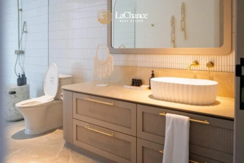 Luxury 5 bedrooms in Tumbak Bayuh - Pererenan19