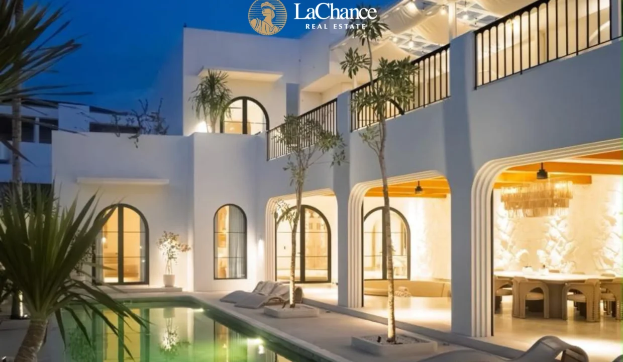 Luxury 5 bedrooms in Tumbak Bayuh - Pererenan5