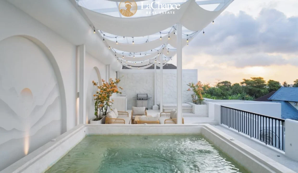 Luxury 5 bedrooms in Tumbak Bayuh - Pererenan7